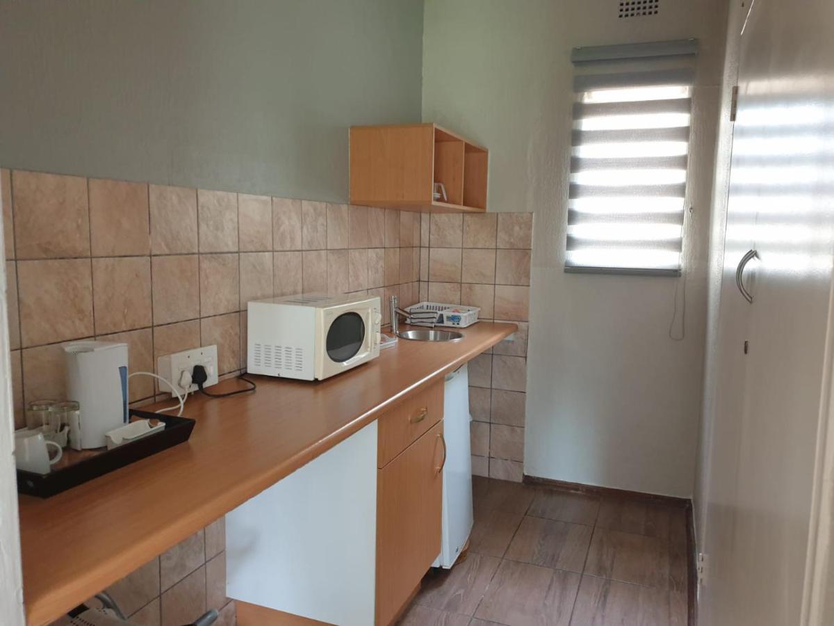 Matina Guest House Johannesburg Ngoại thất bức ảnh