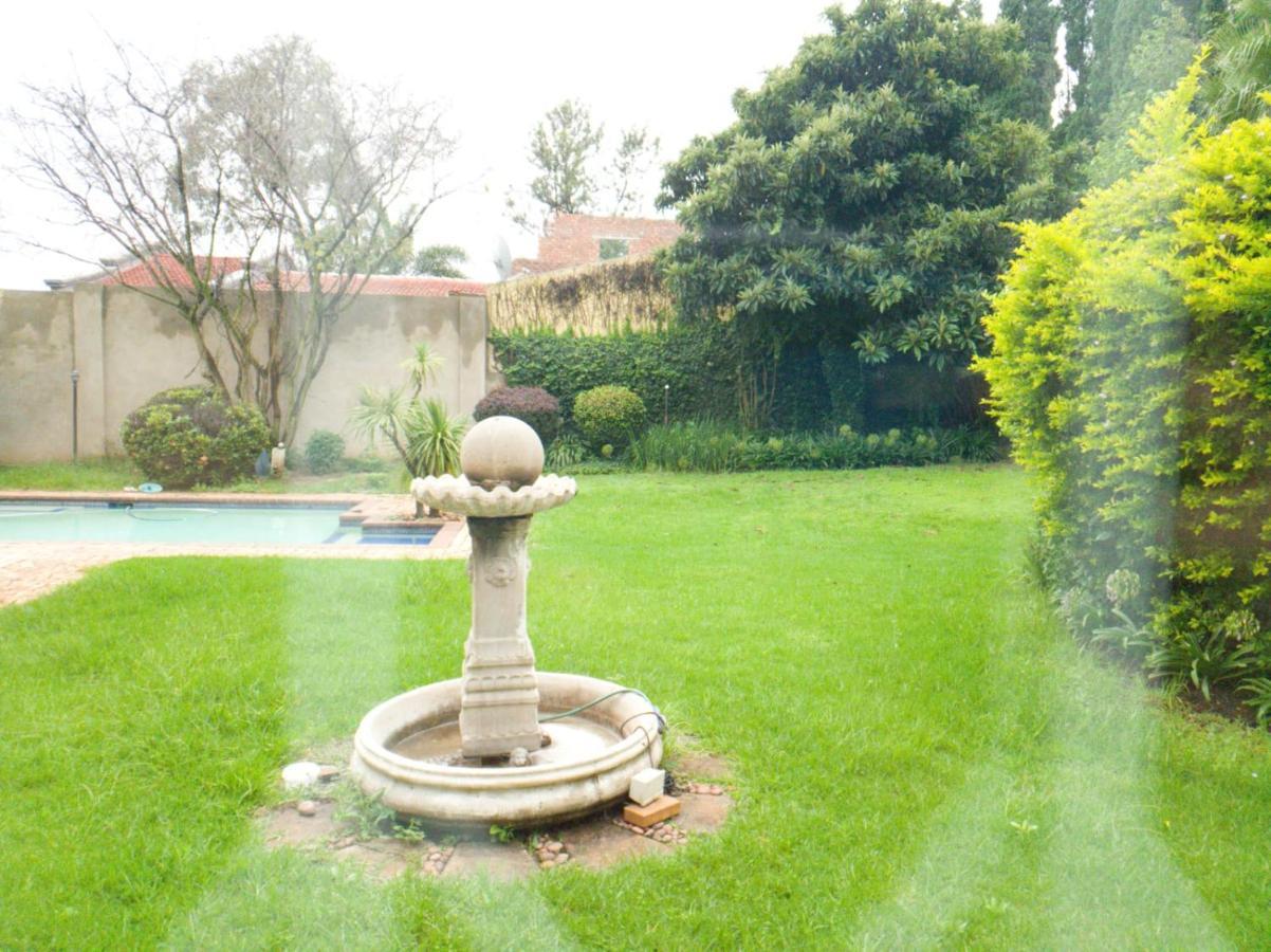 Matina Guest House Johannesburg Ngoại thất bức ảnh